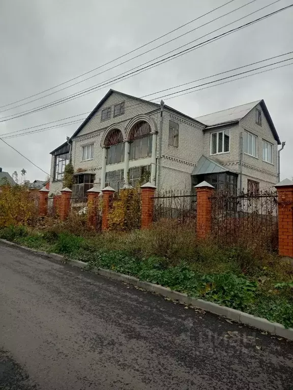 Дом в Курская область, Курск ул. 8-й Лог (250 м) - Фото 0