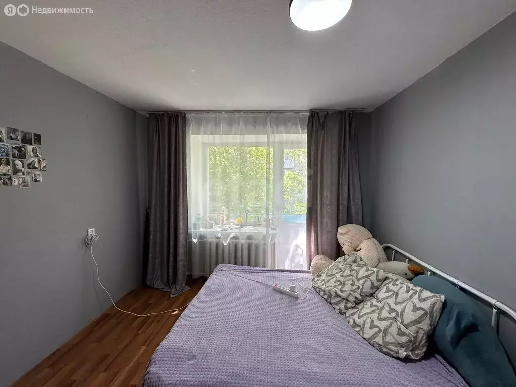 1-комнатная квартира: Ирбит, улица Стекольщиков, 1 (21.2 м) - Фото 1