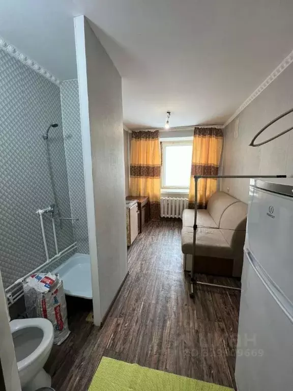 1-к кв. Саха (Якутия), Якутск ул. Горького, 94 (11.0 м) - Фото 1