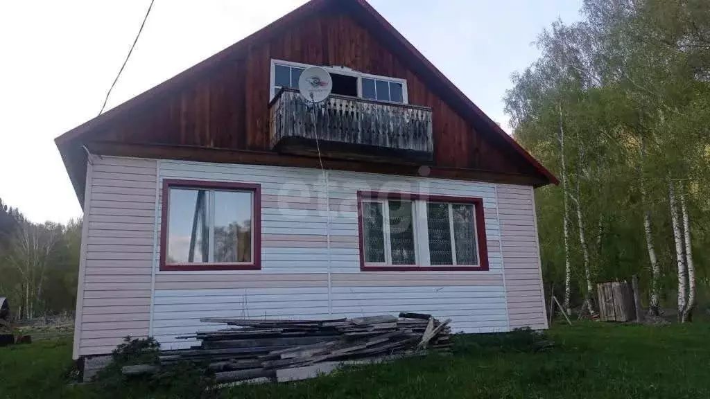 Дом в Усть-Коксинский район, посёлок Теректа, Зелёная улица (64.9 м) - Фото 1