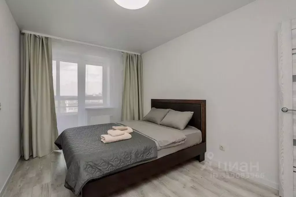 1-к кв. Удмуртия, Ижевск Молодежная ул., 107В (40.0 м) - Фото 1