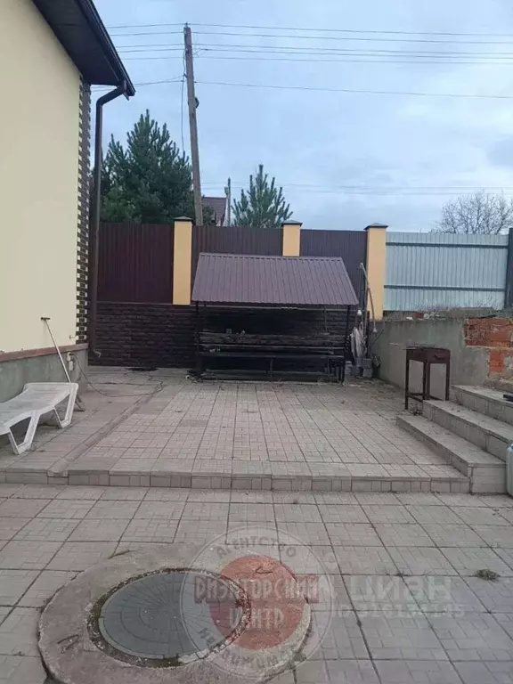 Дом в Белгородская область, Белгородский район, Никольское с/пос, с. ... - Фото 2