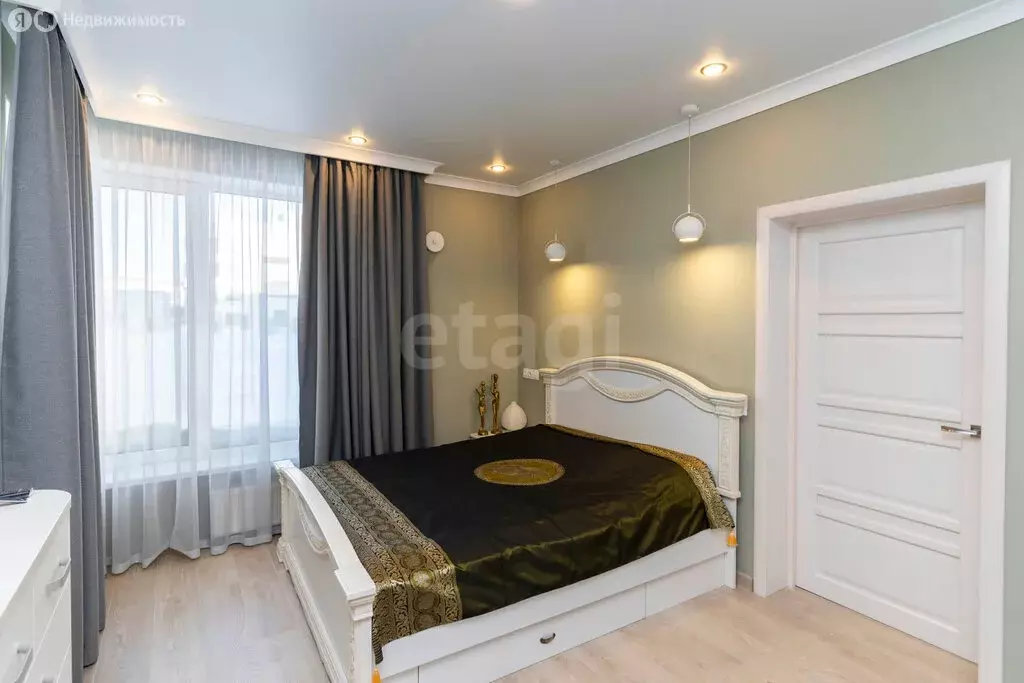 2-комнатная квартира: Тюмень, улица Федюнинского, 30 (62.4 м) - Фото 2