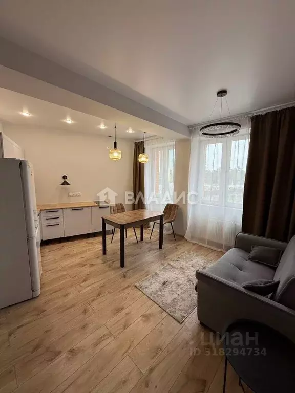 2-к кв. Бурятия, Улан-Удэ 102-й мкр, ул. Ринчино, 39к1 (41.8 м) - Фото 1