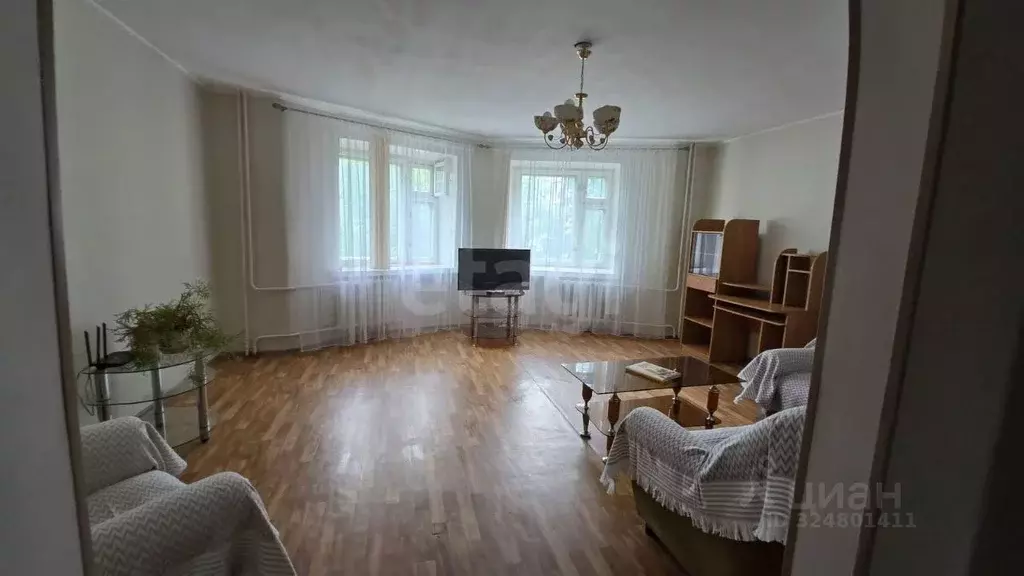 2-к кв. Амурская область, Благовещенск Зейская ул., 126 (67.6 м) - Фото 2