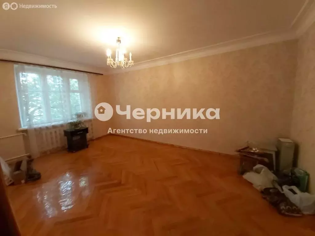 3-комнатная квартира: Шахты, проспект Победа Революции, 109 (74 м) - Фото 1