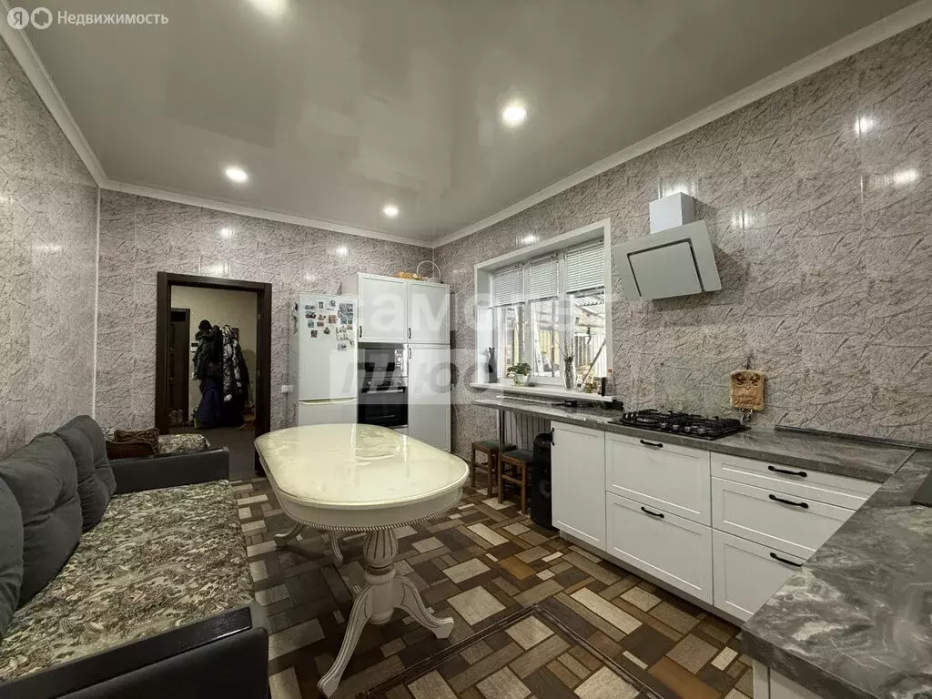 Дом в Мелекесский район, Новомайнское городское поселение, рабочий ... - Фото 1