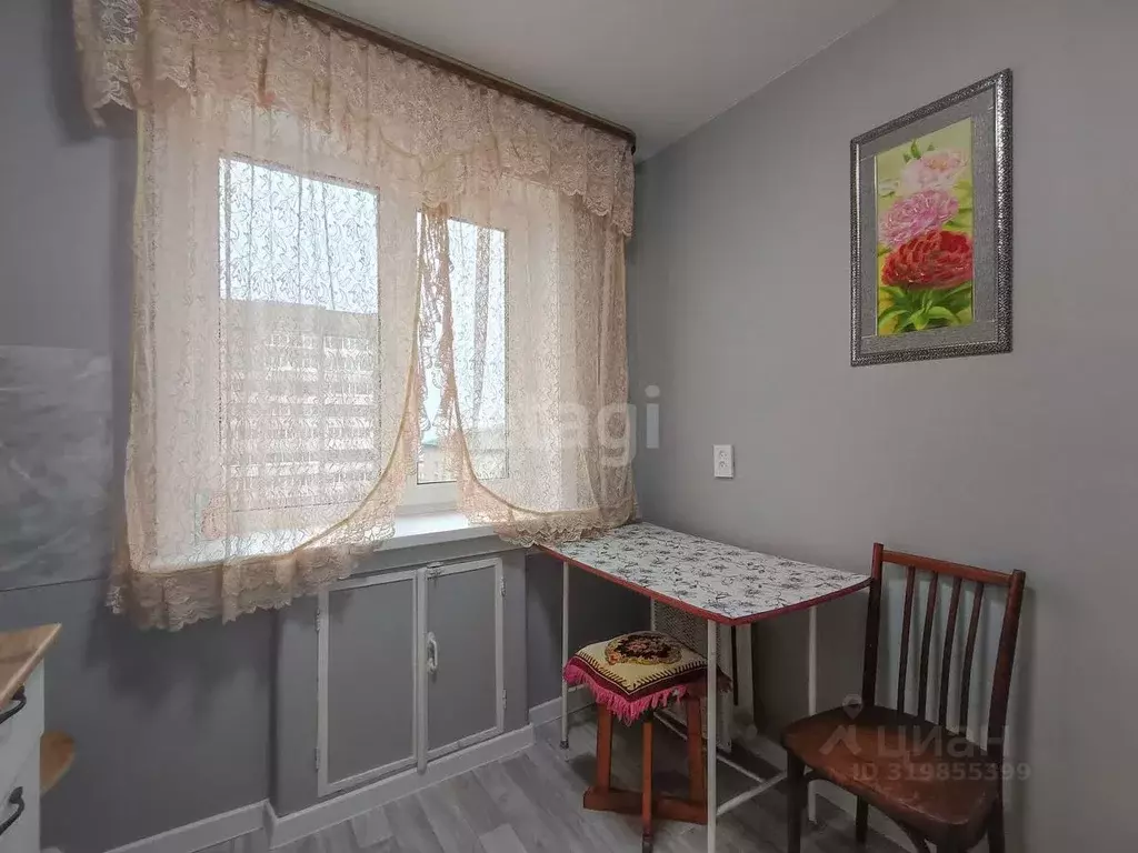 2-к кв. Сахалинская область, Холмск Школьная ул., 60 (43.9 м) - Фото 2