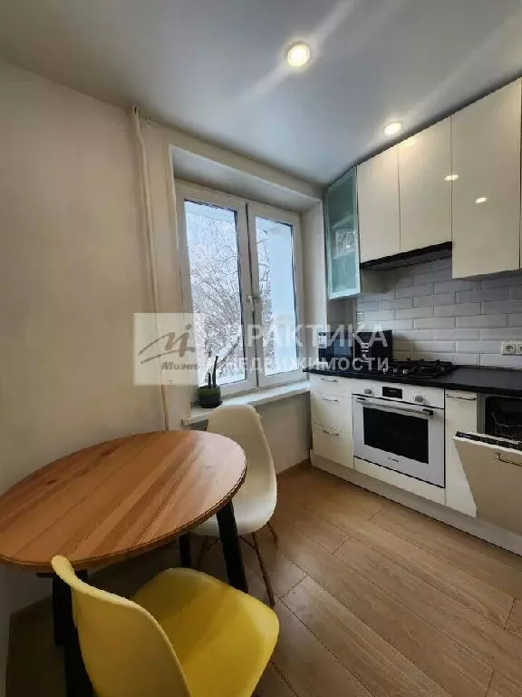 Продается 2-комнатная квартира - Фото 2