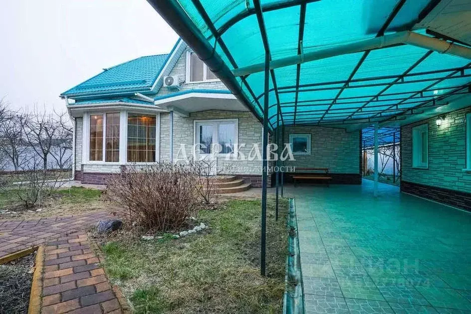 Коттедж в Белгородская область, Старый Оскол пер. 1-й Тружеников, 10 ... - Фото 1