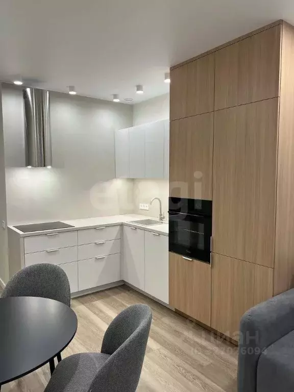 2-к кв. Тюменская область, Тюмень ул. Разведчика Кузнецова, 7 (64.0 м) - Фото 2