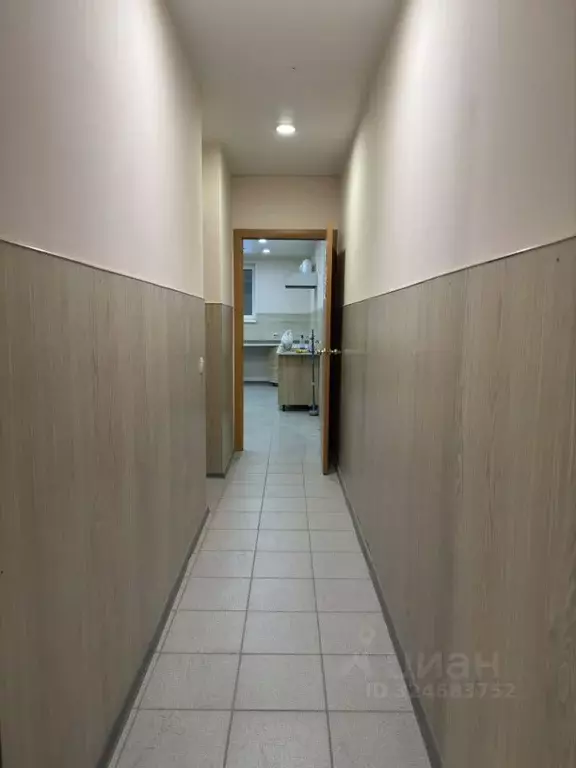 Помещение свободного назначения в Свердловская область, Екатеринбург ... - Фото 2