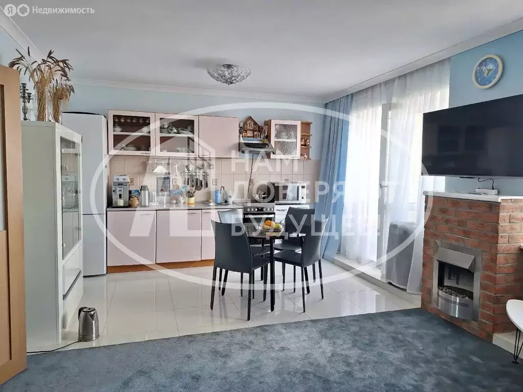 2-комнатная квартира: Кунгур, улица Труда, 53 (60 м) - Фото 1