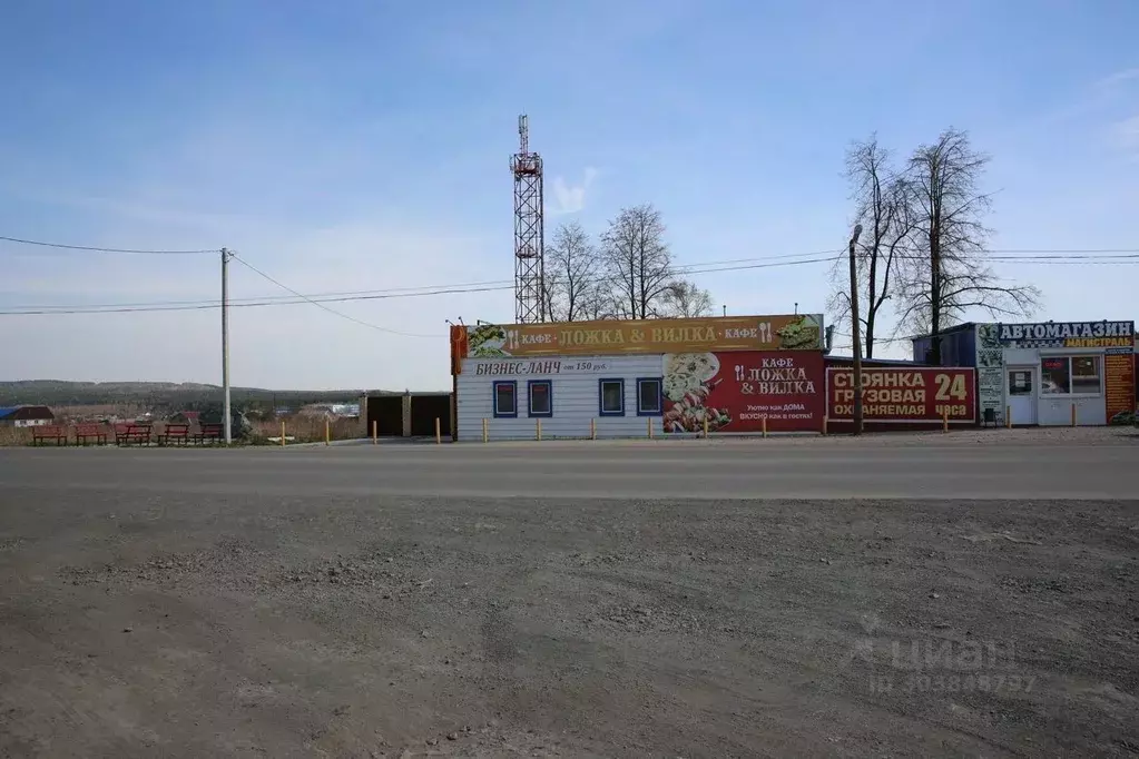 Склад в Свердловская область, Первоуральск муниципальный округ, пос. ... - Фото 1