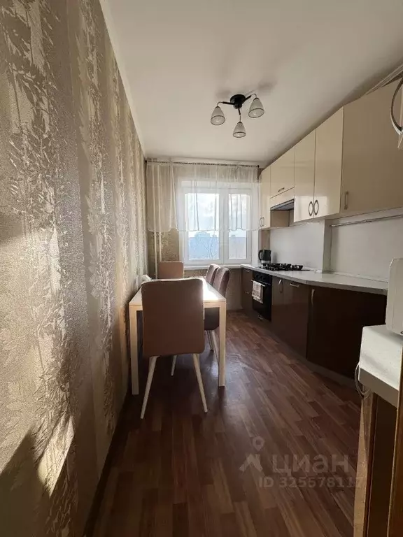 3-к кв. Самарская область, Самара Коммунистическая ул., 22 (60.0 м) - Фото 1