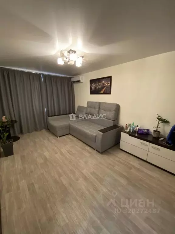 1-к кв. Волгоградская область, Волгоград ул. Фадеева, 25 (32.2 м) - Фото 1