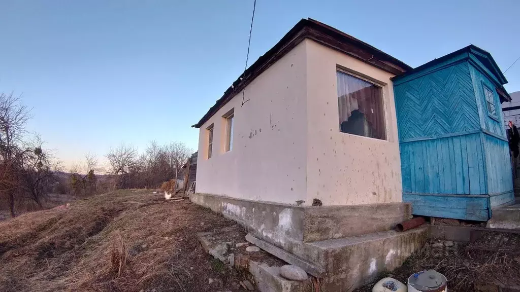 Дом в Краснодарский край, Мостовский район, Андрюки ст-ца Школьный ... - Фото 1