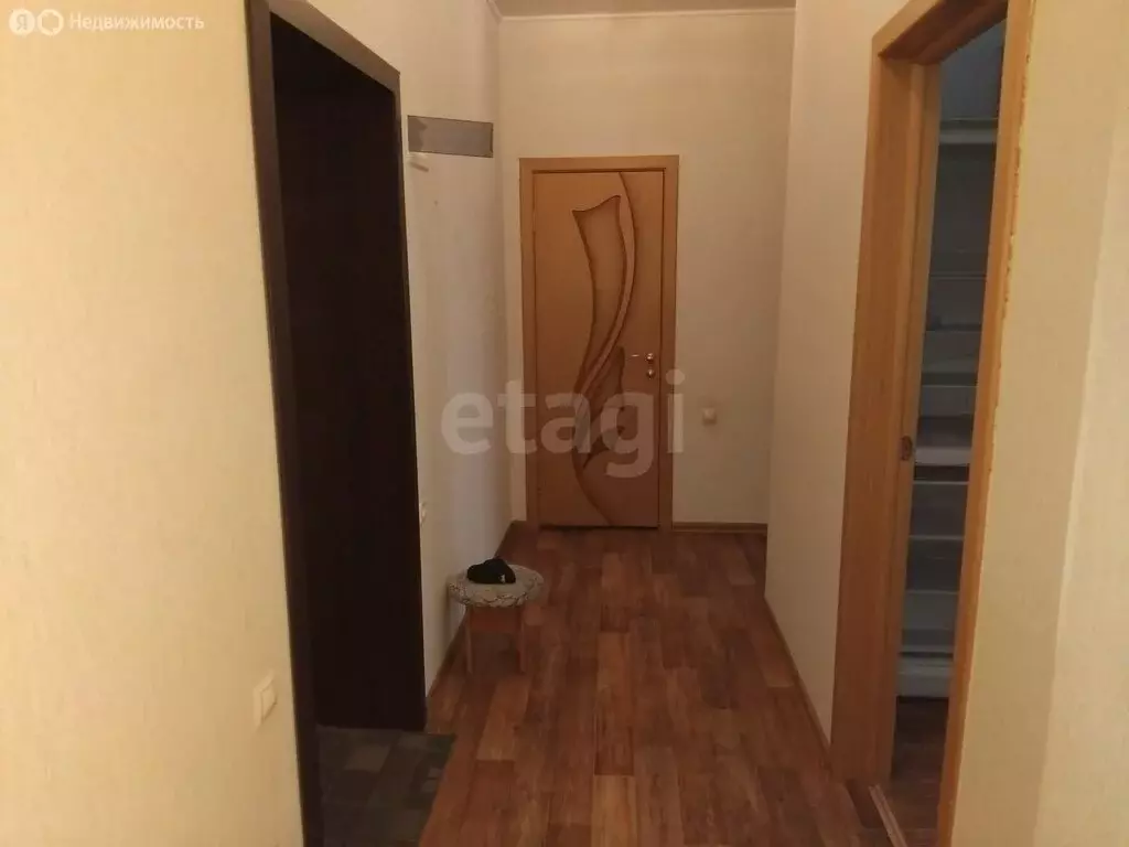 3-комнатная квартира: Анжеро-Судженск, Шахтовая улица, 8 (61.8 м) - Фото 1