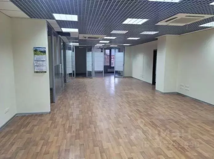 Офис в Санкт-Петербург Петроградская наб., 22 (180 м) - Фото 0