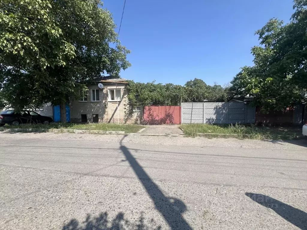 Дом в Ставропольский край, Ессентуки Кольцевая ул., 81 (81 м) - Фото 1