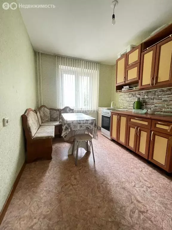 1-комнатная квартира: Омск, бульвар Архитекторов, 17 (40 м) - Фото 0