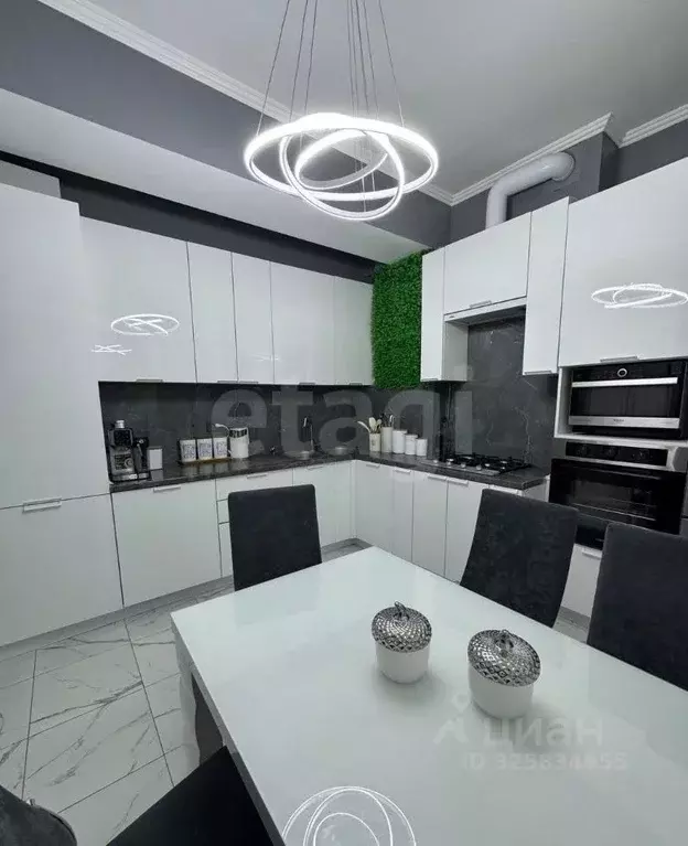 3-к кв. Крым, Симферополь ул. Семашко (110.0 м) - Фото 1