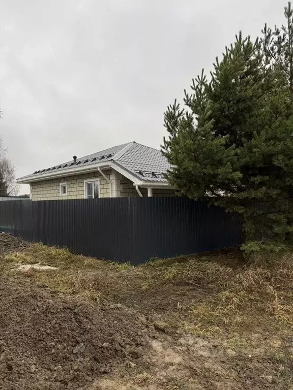 Дом в Красноярский край, Красноярск городской округ, пос. Минино ул. ... - Фото 2