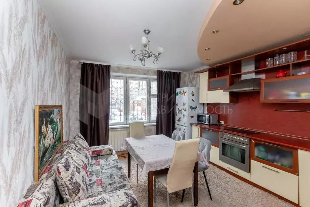 Квартира, 3 комнаты, 93 м - Фото 1