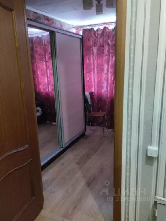 2-к кв. Смоленская область, с. Угра ул. Ленина, 28 (39.9 м) - Фото 2