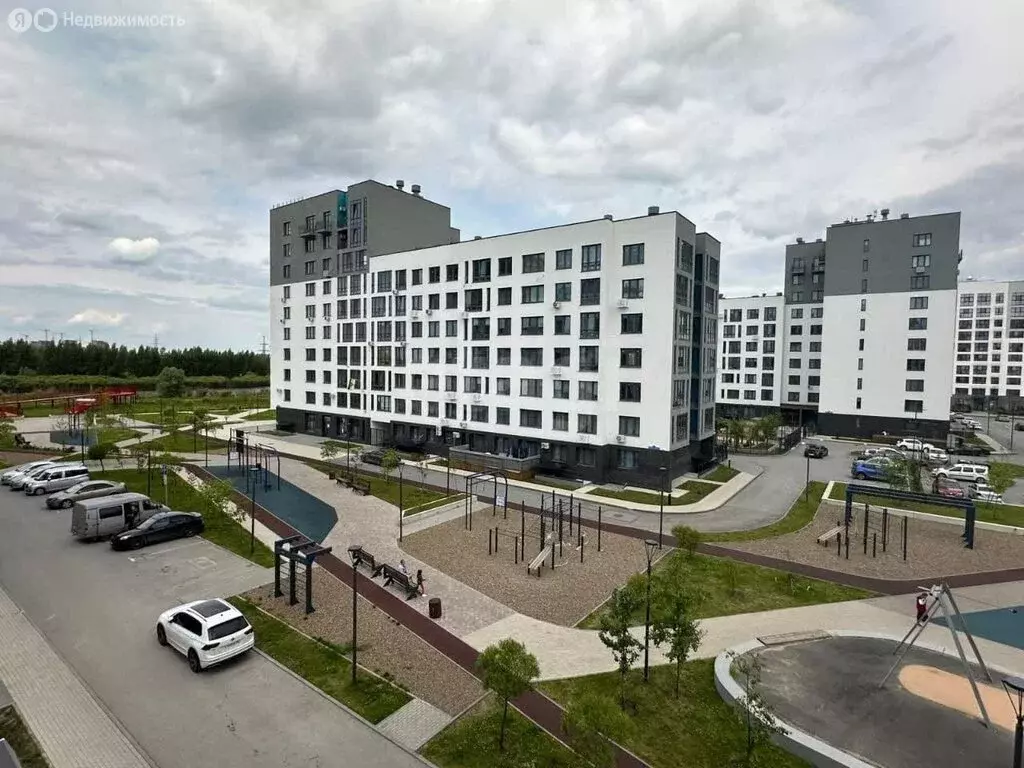 Квартира-студия: Тюмень, улица Павла Никольского, 8 (33 м) - Фото 1