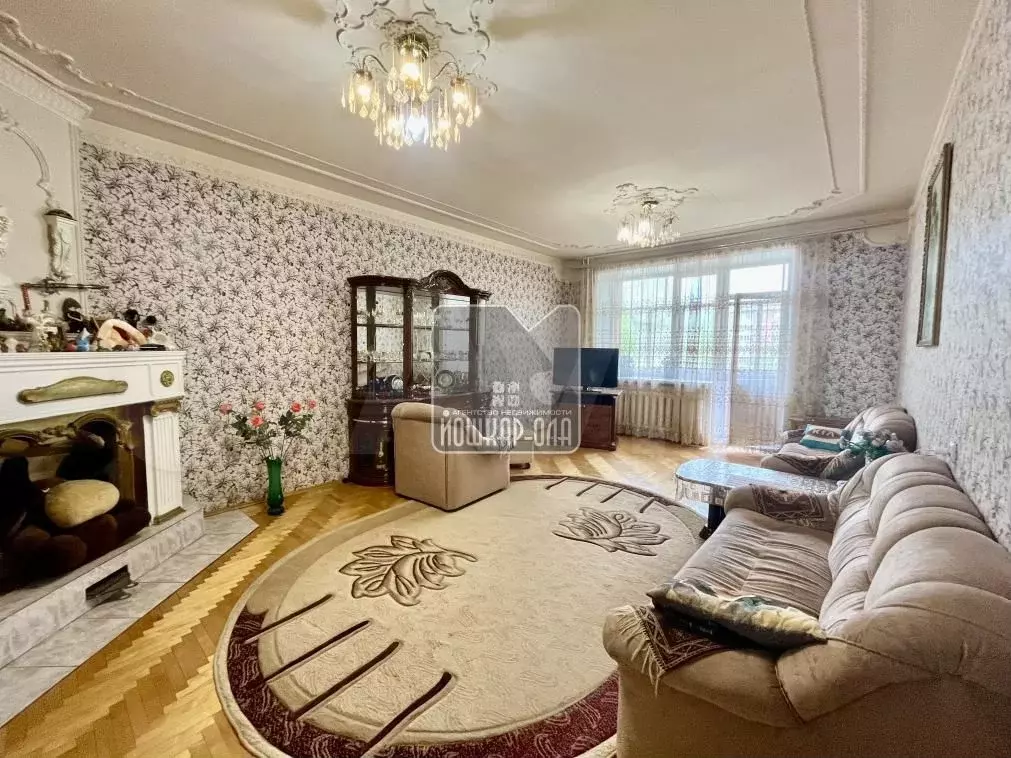 3-к. квартира, 132 м, 3/7 эт. - Фото 1