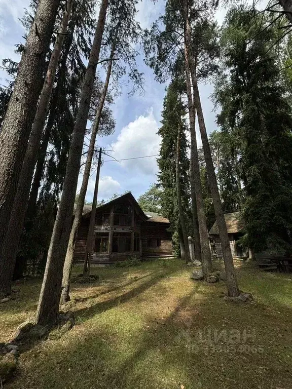 Коттедж в Санкт-Петербург пос. Репино, Школьная ул., 8И (360 м) - Фото 1