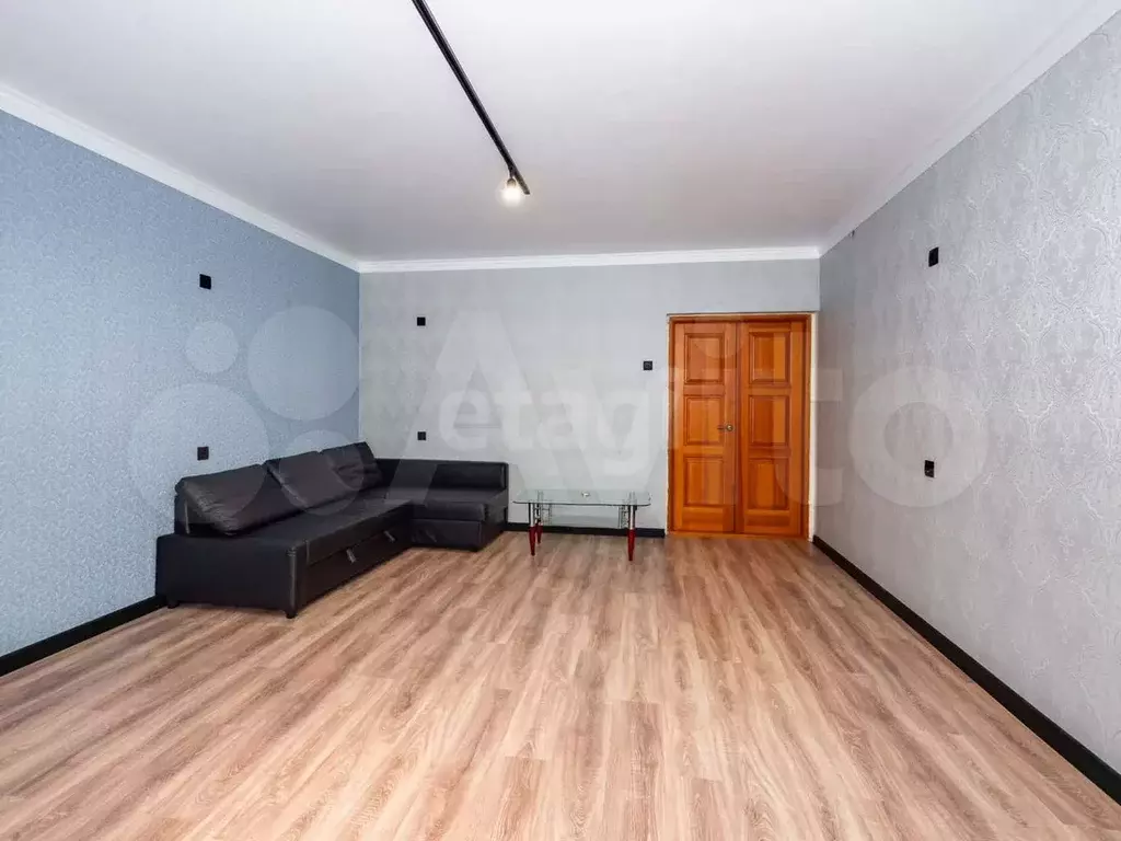 2-к. квартира, 60 м, 5/10 эт. - Фото 0
