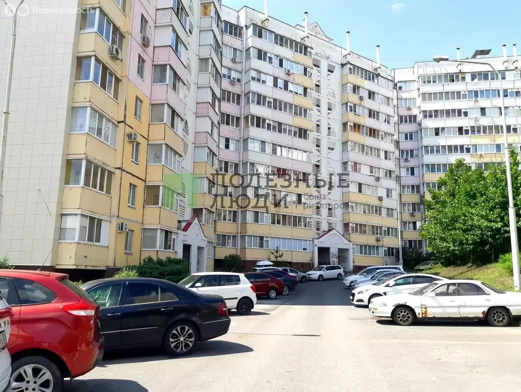 2-комнатная квартира: Белгород, улица Есенина, 52 (52 м) - Фото 1