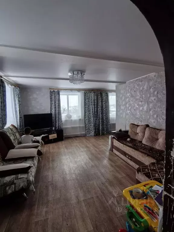 Дом в Башкортостан, Чишминский поссовет, Чишмы рп ул. ... - Фото 2