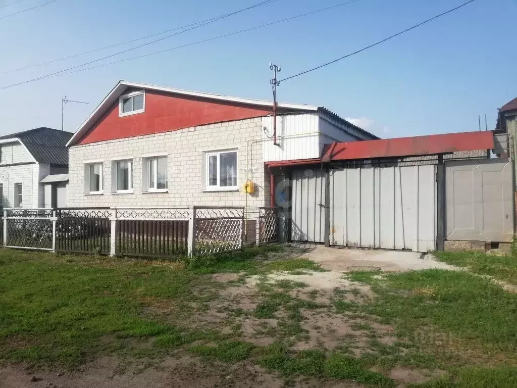 Дом в Курская область, Льговский район, Селекционный сельсовет, д. ... - Фото 0