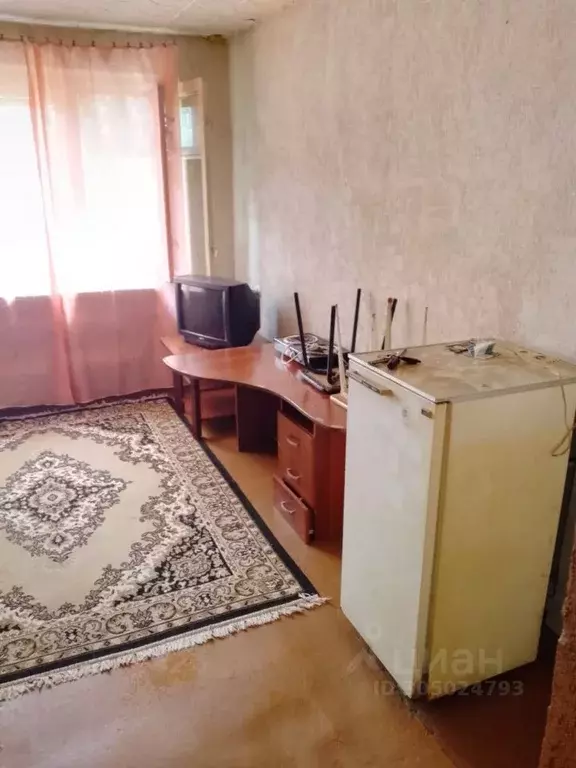 Комната Саратовская область, Энгельс 2-й мкр, 24 - Фото 1