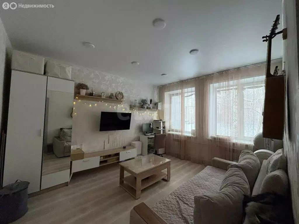 2-комнатная квартира: Кемерово, Инициативная улица, 28 (48.6 м) - Фото 2