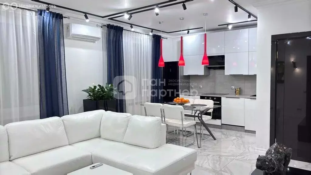 4-комнатная квартира: Санкт-Петербург, Кременчугская улица, 19к3 ... - Фото 1