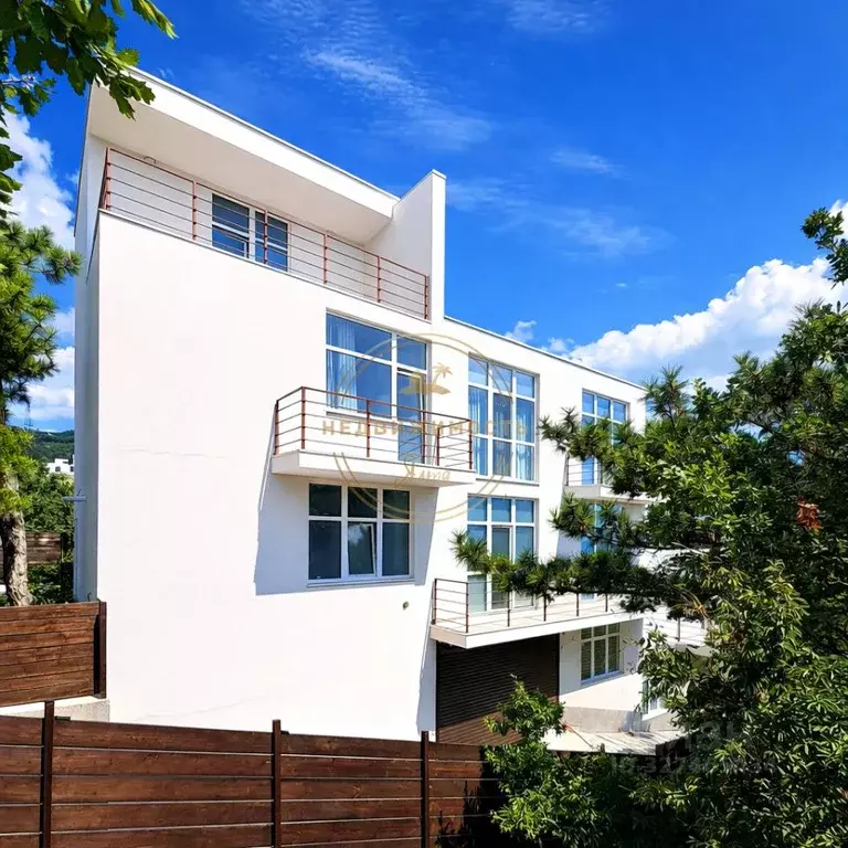 Дом в Крым, Ялта муниципальный округ, Гаспра пгт ул. Горького, 18И ... - Фото 1