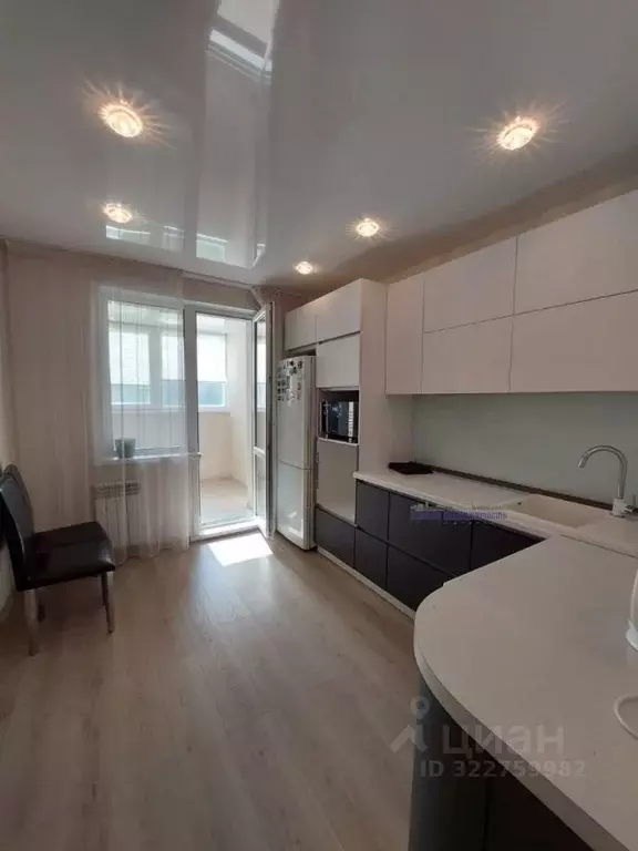 1-к кв. Алтайский край, Барнаул ул. Антона Петрова, 254 (39.8 м) - Фото 1