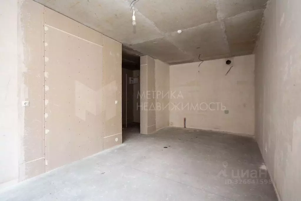 2-к кв. Тюменская область, Тюмень Причальная ул., 7 (64.1 м) - Фото 1