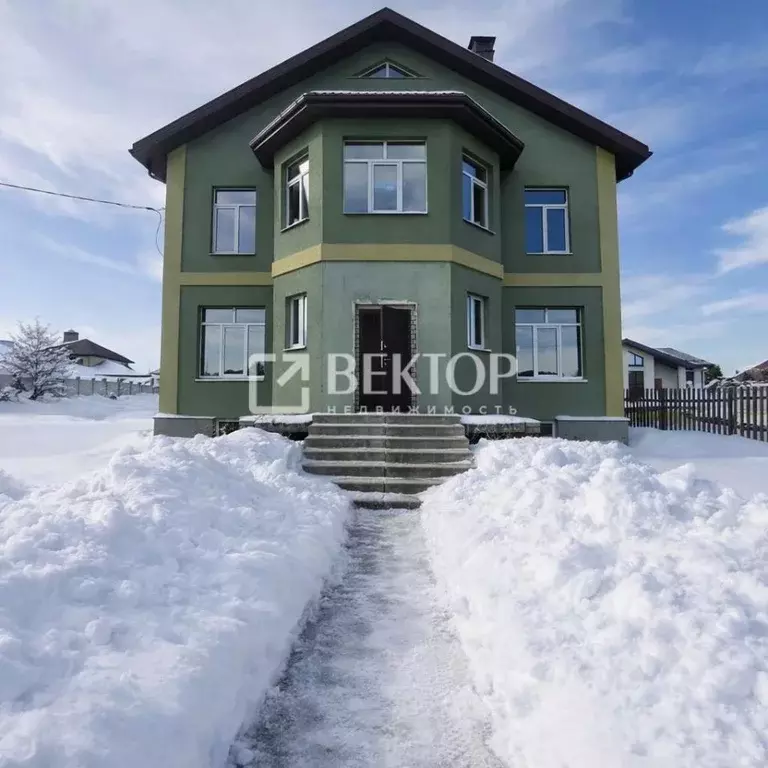 Дом в Ивановская область, Ивановский район, Богородское с/пос, д. ... - Фото 1