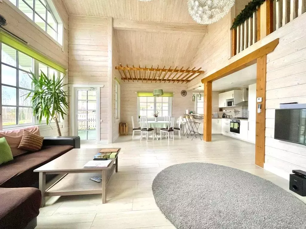 Дом в Ленинградская область, Выборгский район, Полянское с/пос, ... - Фото 1