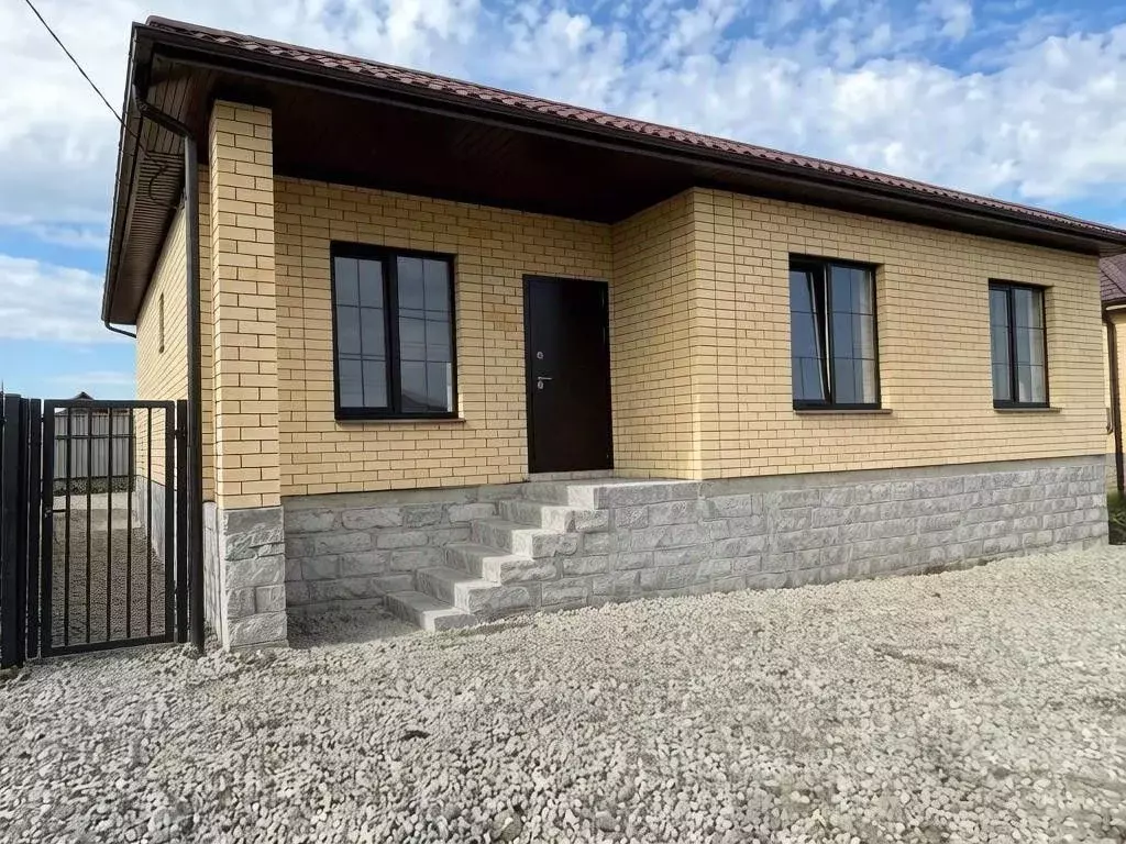 Дом в Ставропольский край, Ставрополь Медик садовое товарищество, 38 ... - Фото 1