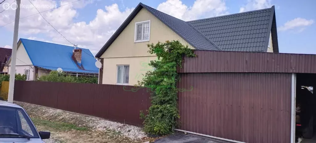 Дом в Крымск, Зелёная улица (78.7 м) - Фото 1