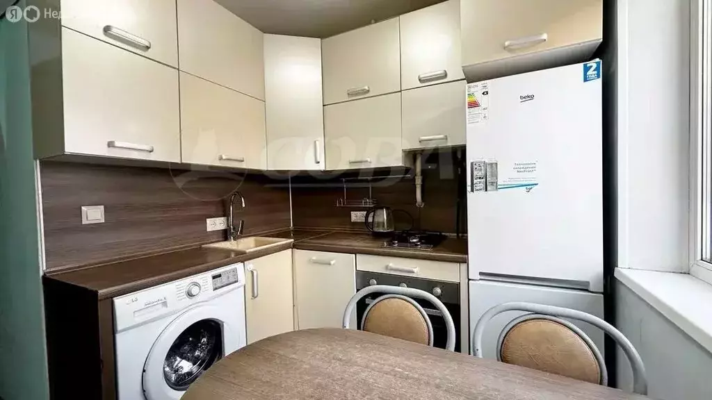 2-комнатная квартира: Тюмень, Севастопольская улица, 35 (45 м) - Фото 2