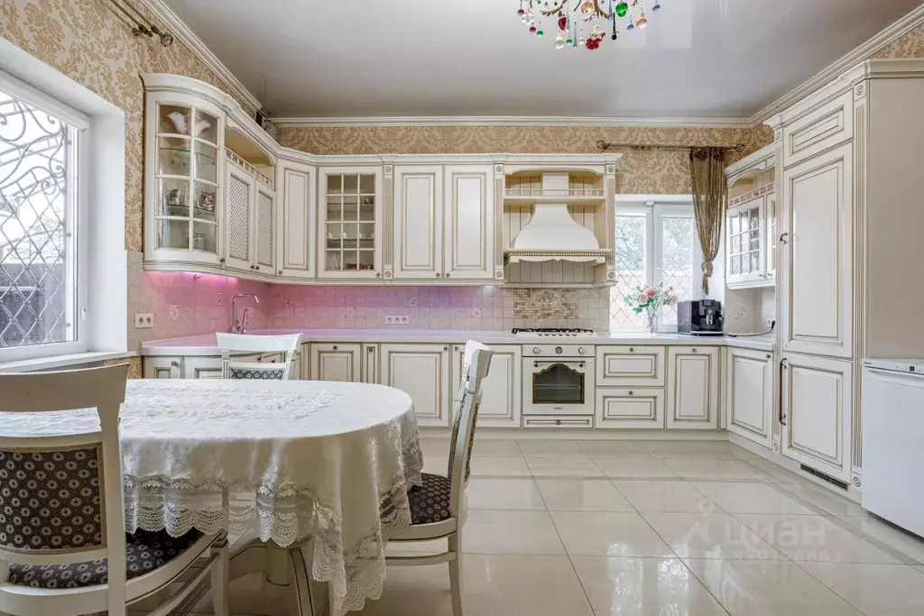 Дом в Краснодарский край, Краснодар ул. Урицкого (240 м) - Фото 2