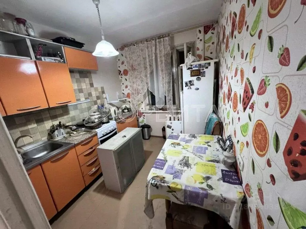 1-к кв. Тюменская область, Тюмень Холодильная ул., 11 (33.2 м) - Фото 0