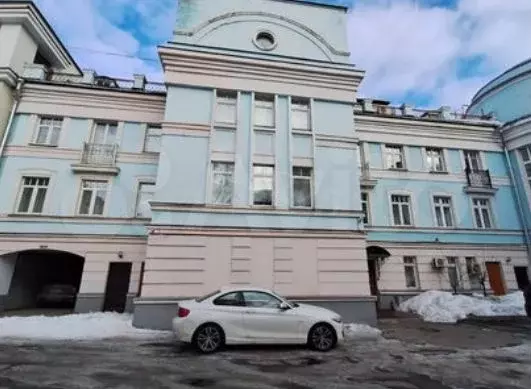 Аукцион: 10 и более-к. квартира, 621,2 м, 2/3 эт. - Фото 0